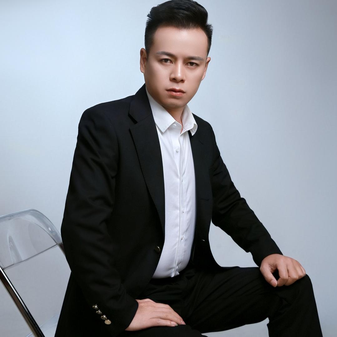 湖北维萨莱迪服饰股份有限公司