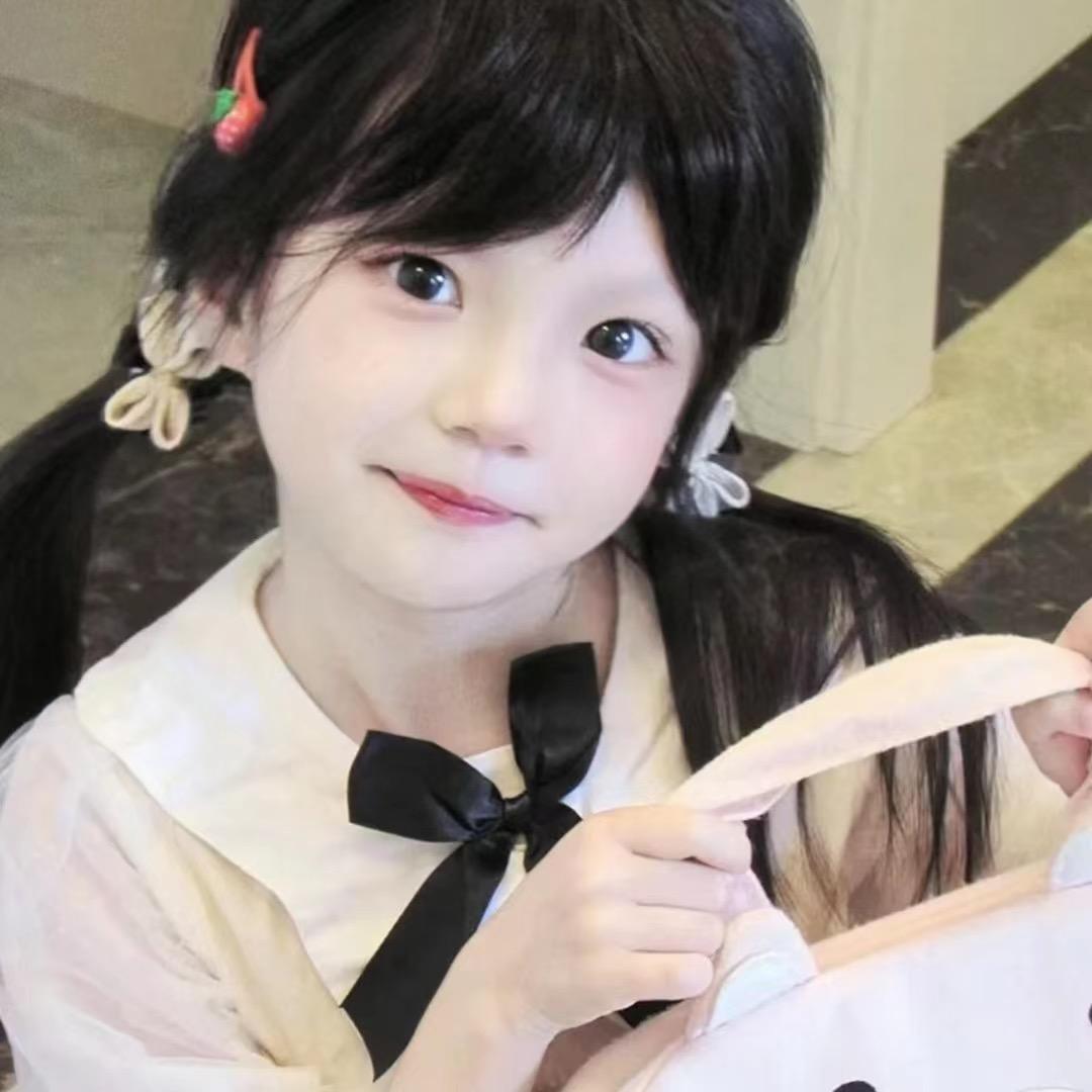 管嘉洢