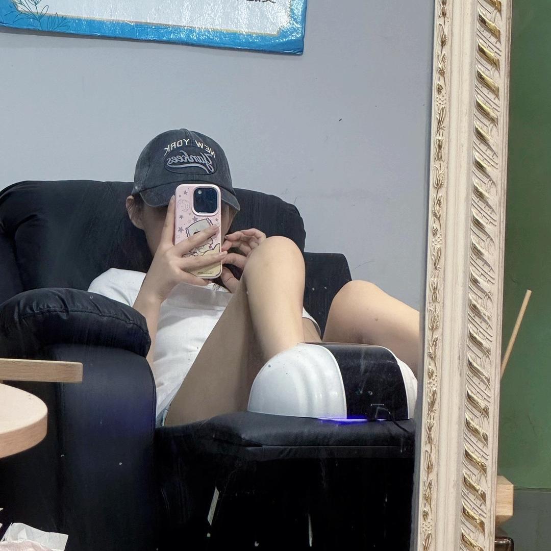 YY....