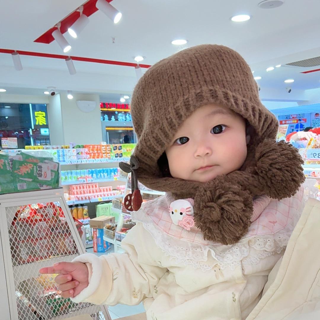 我姓刘小石榴（9月龄）