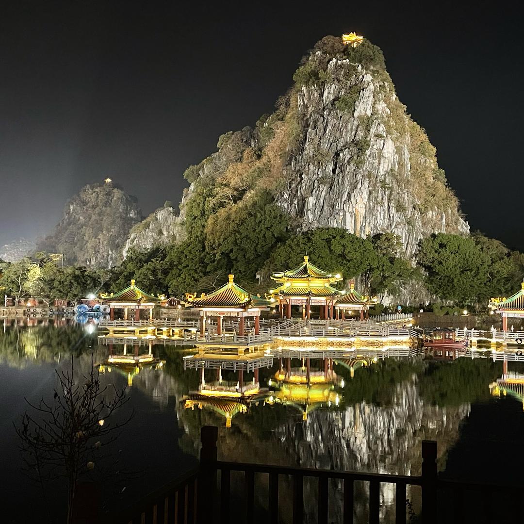 肇庆顺景名车》〉》权少