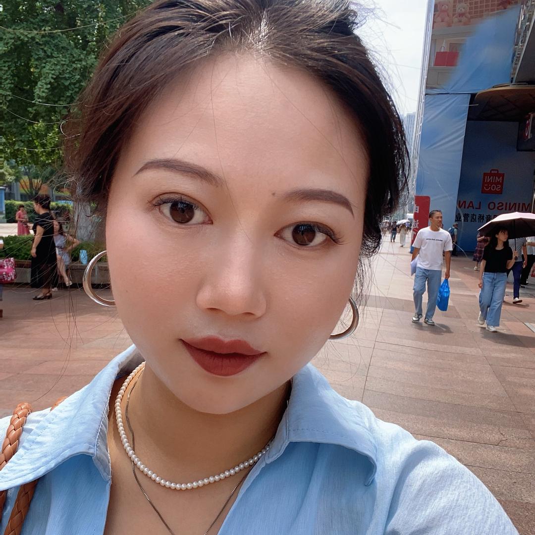 苒苒呀