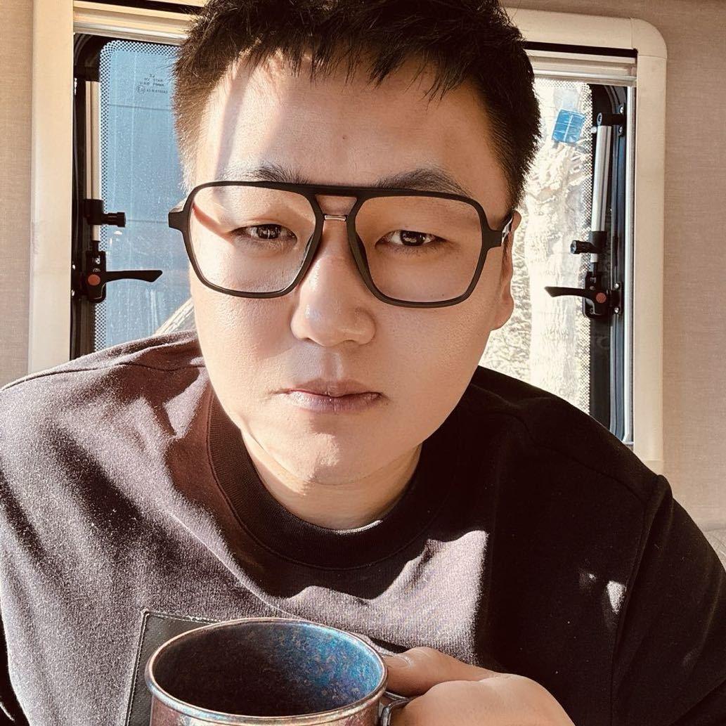 王晓波房车露营大玩家