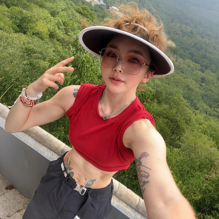 爱健身的k小姐🥰