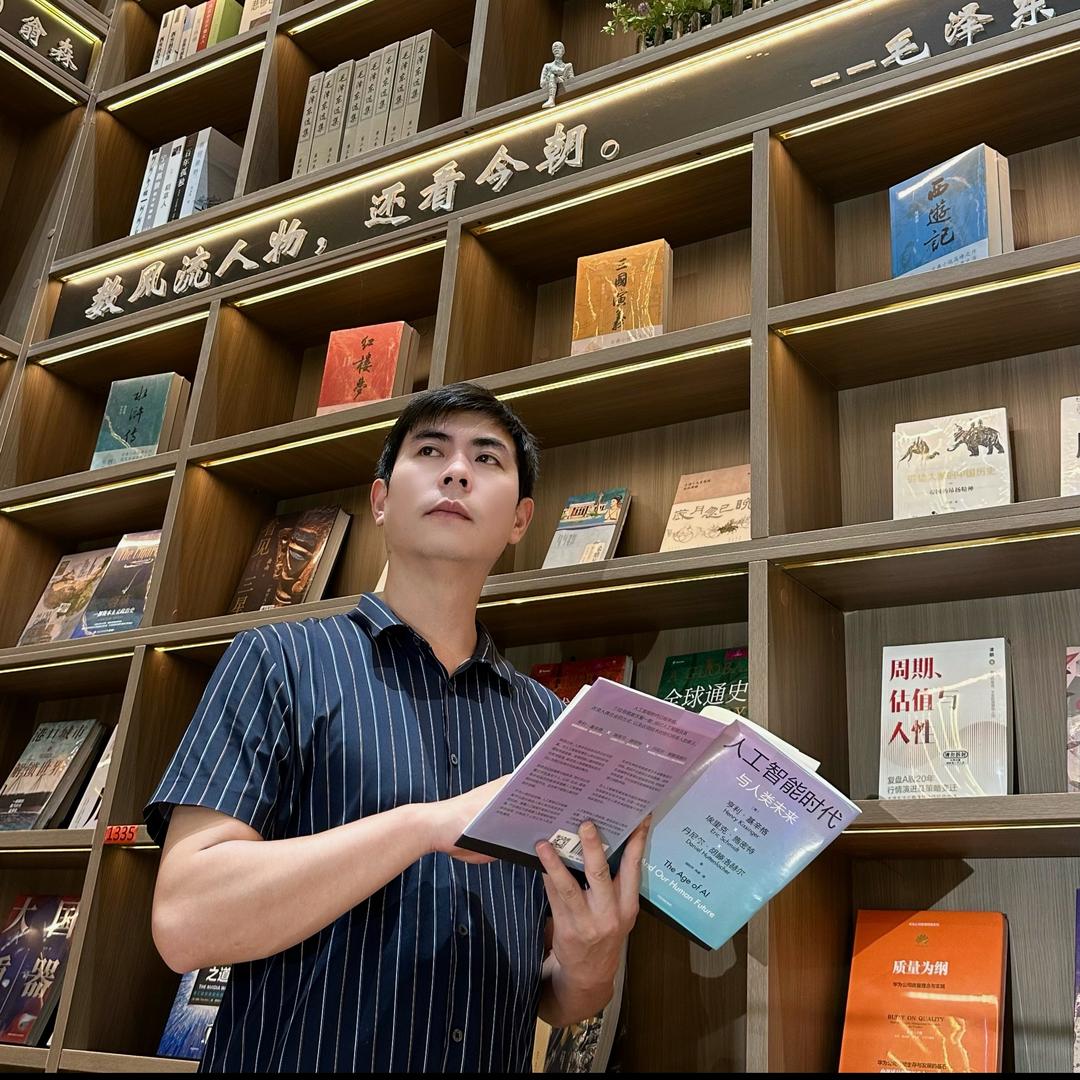 潢川语数英王老师