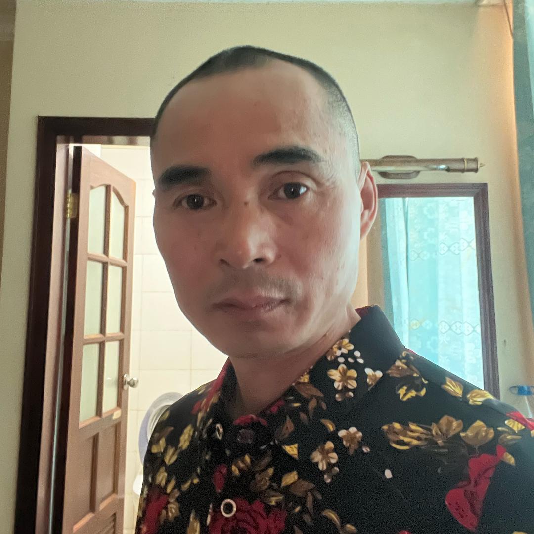 四川小伟哥
