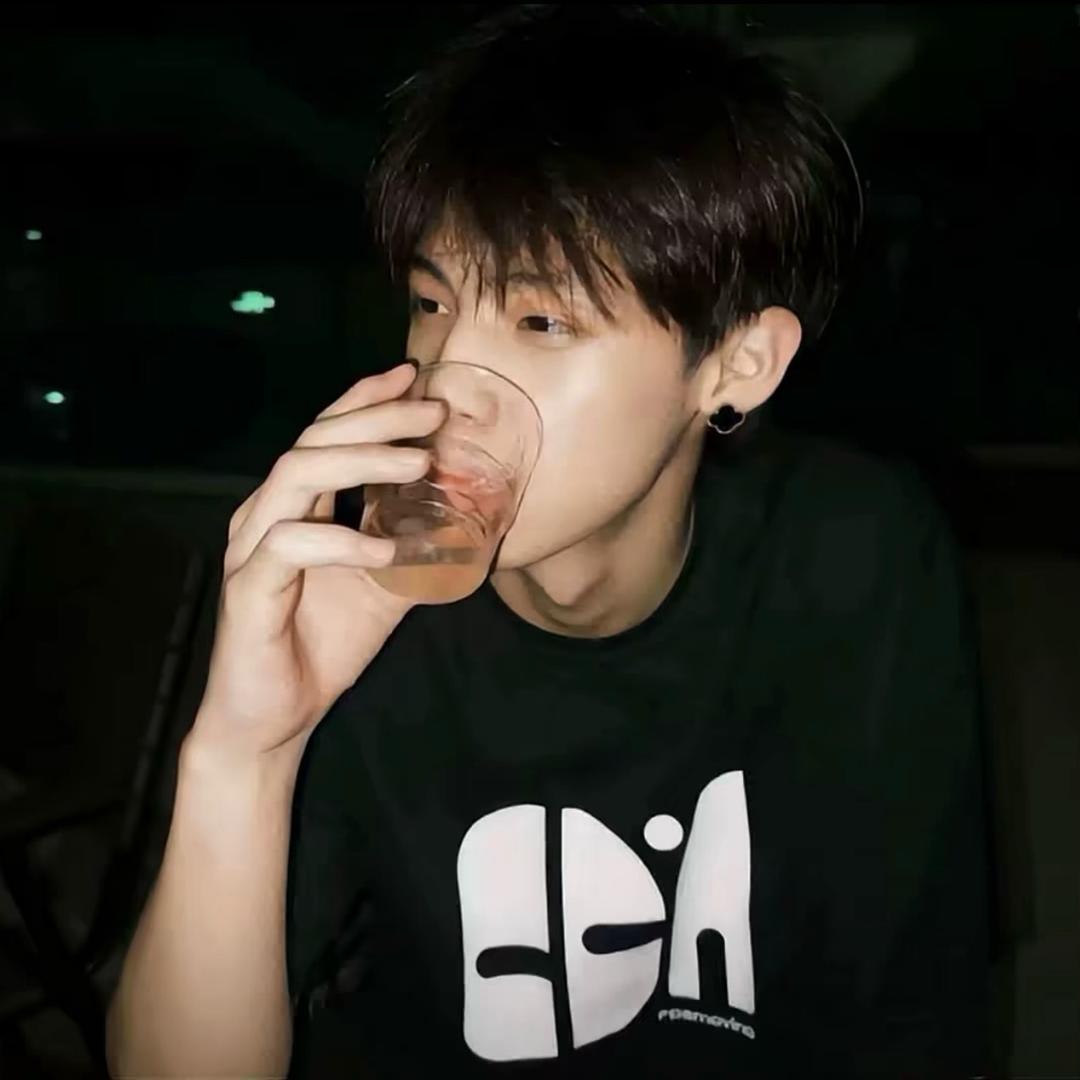 ㅤ   ㅤ ㅤ