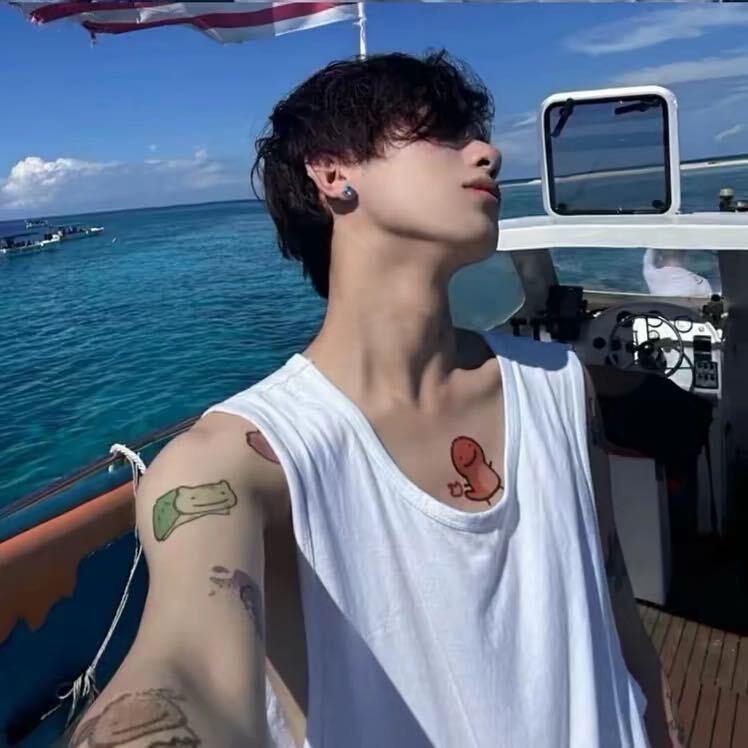 尼古拉斯混的辰/.🔱