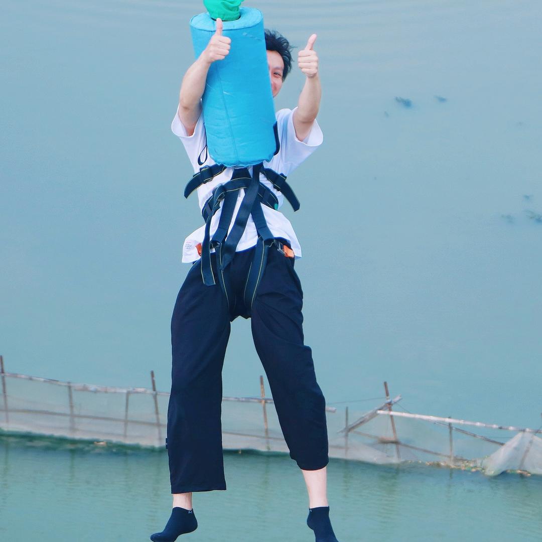 啊炜要努力鸭🦆