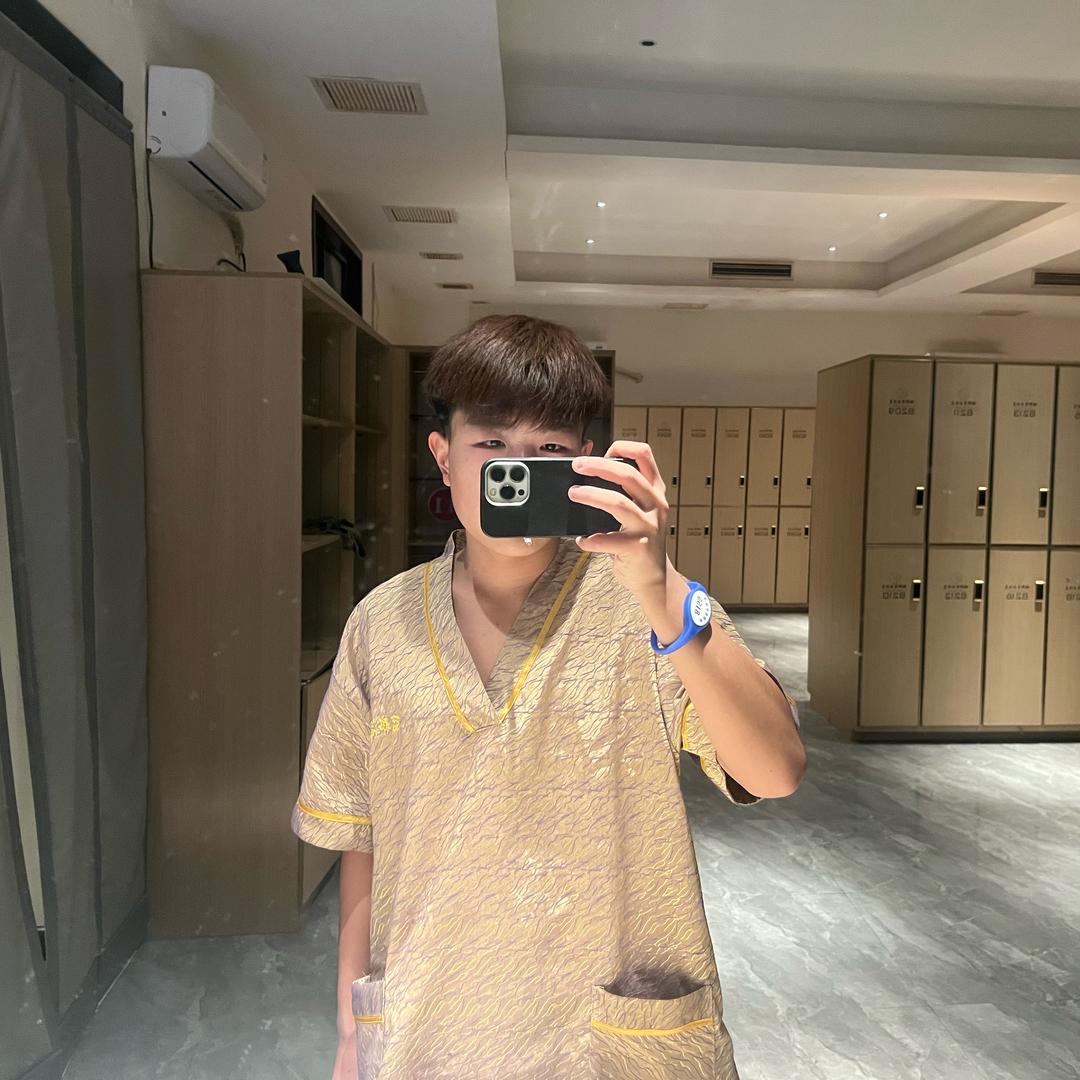 看见边库就发杵🎱