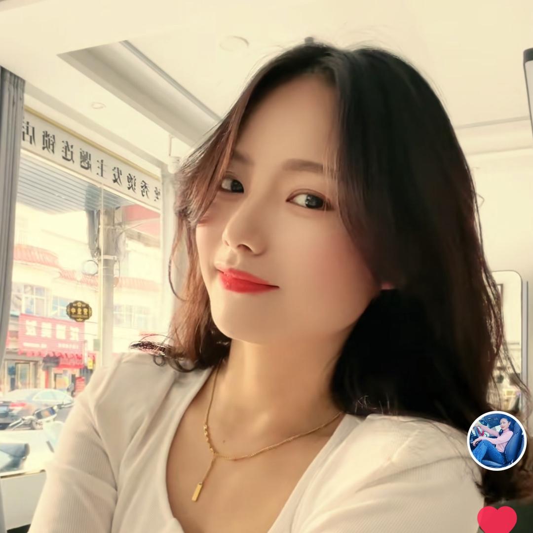 望江瑶瑶姐