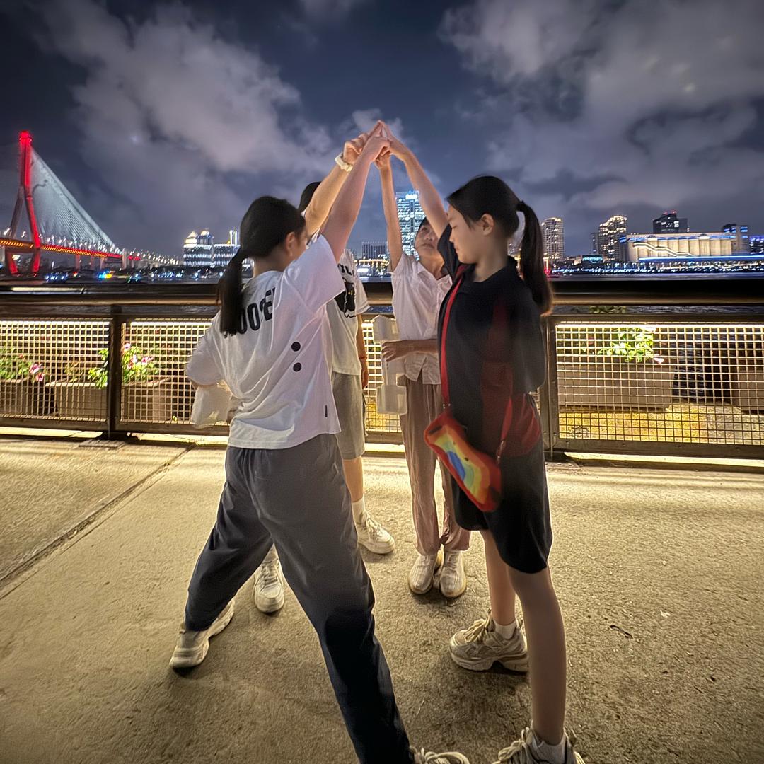 我亮哥