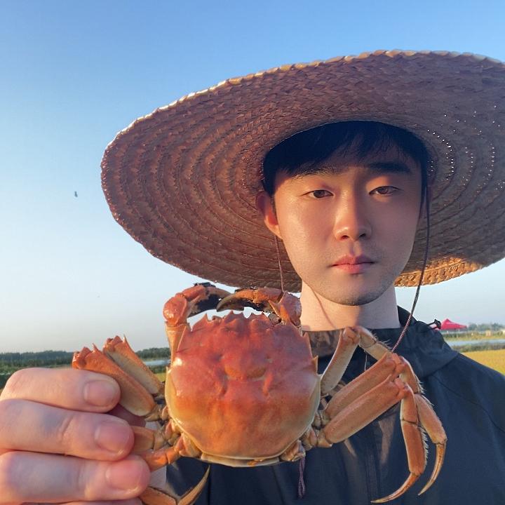 小熊鮮到达-盘锦河蟹申子