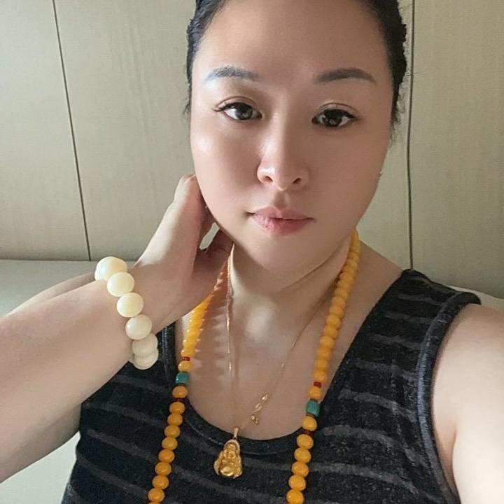 花姐爱盘串
