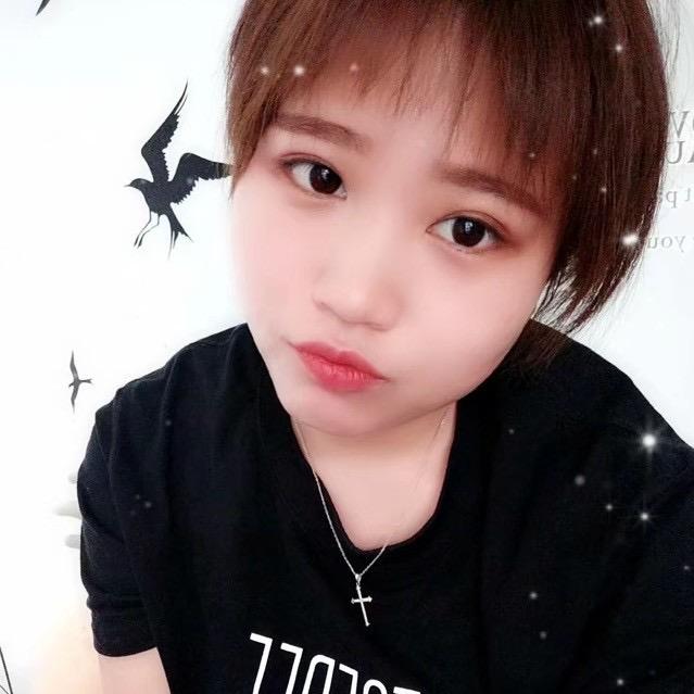 小忙果美甲
