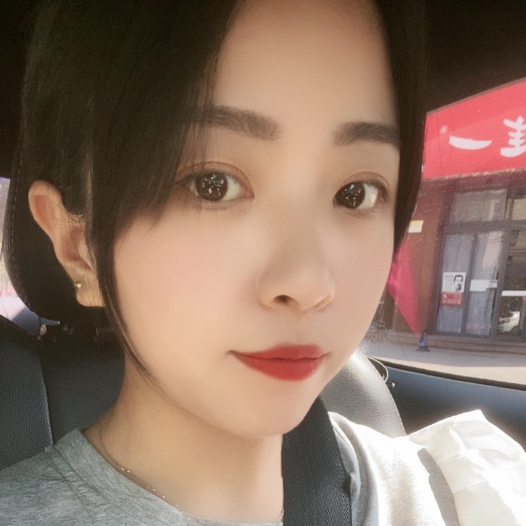 唯云裳服饰：企业单位团体定制，职业装