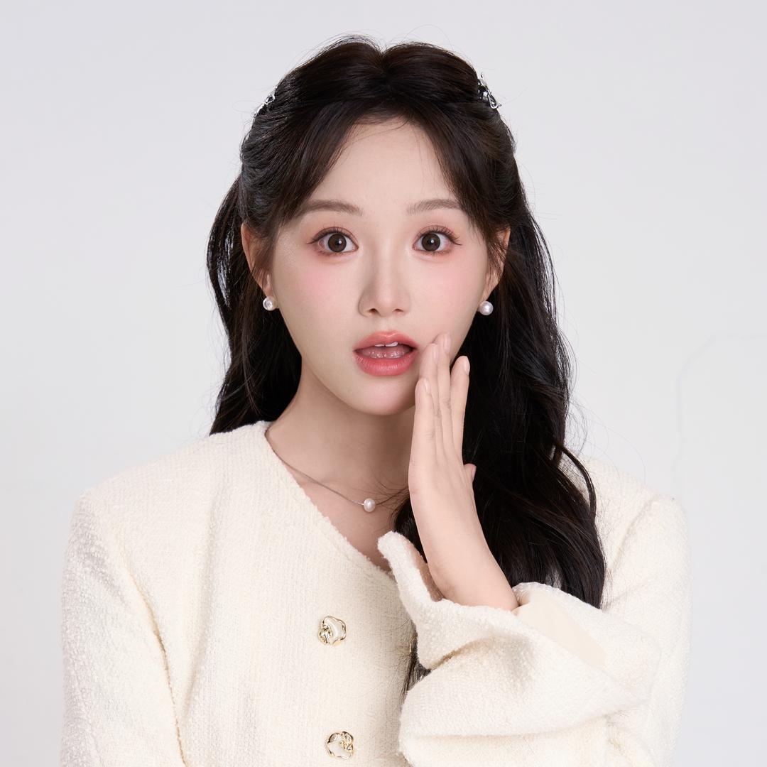 席文君（被电⚡️版）