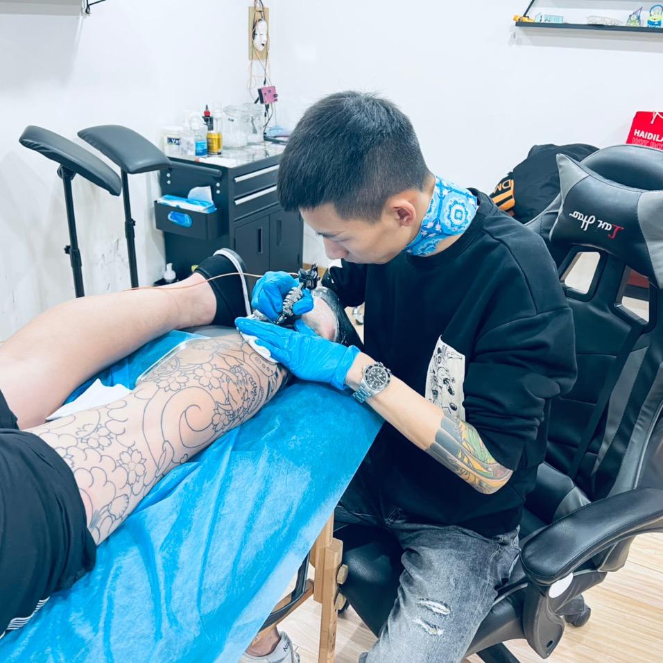 扎男景宝