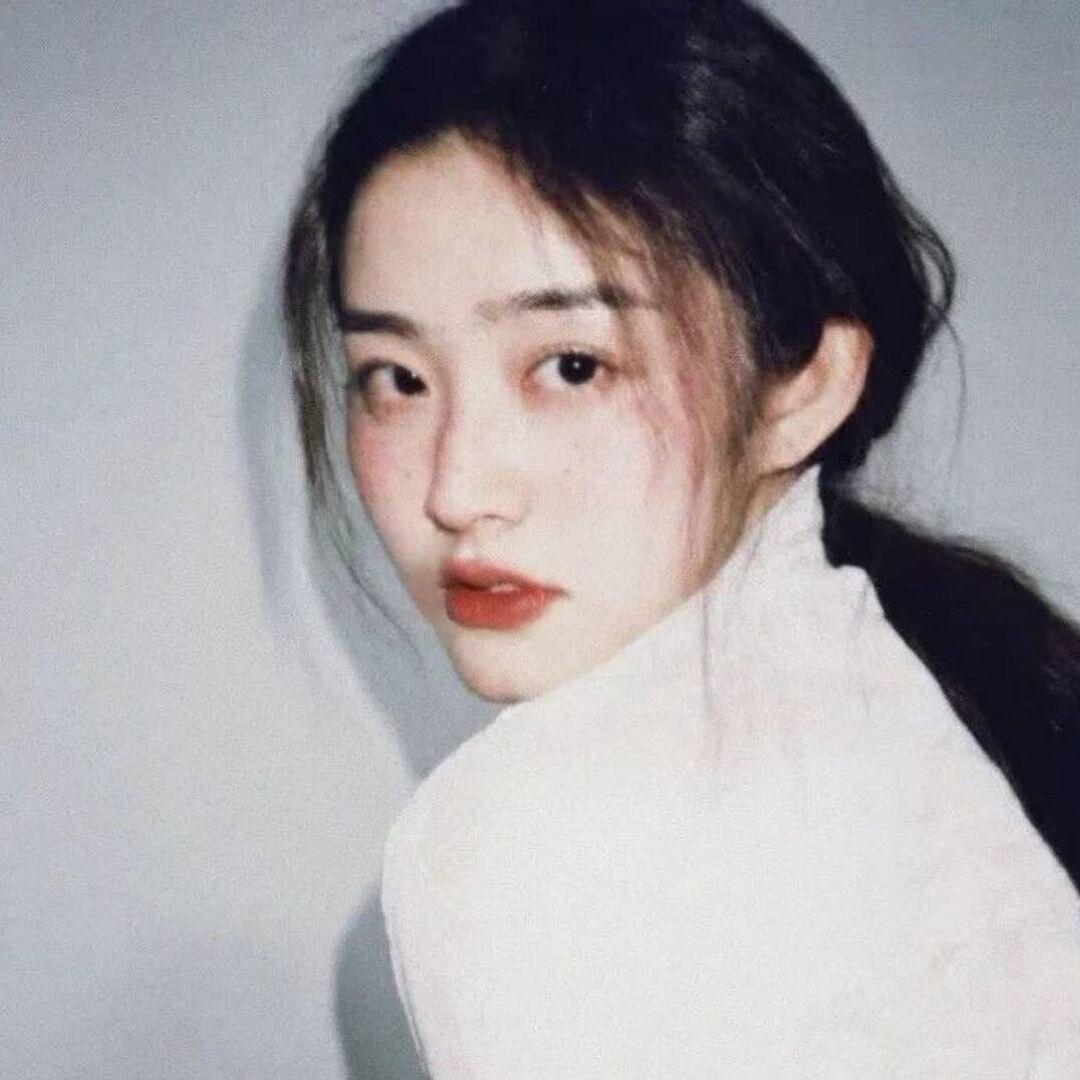 小然菜子