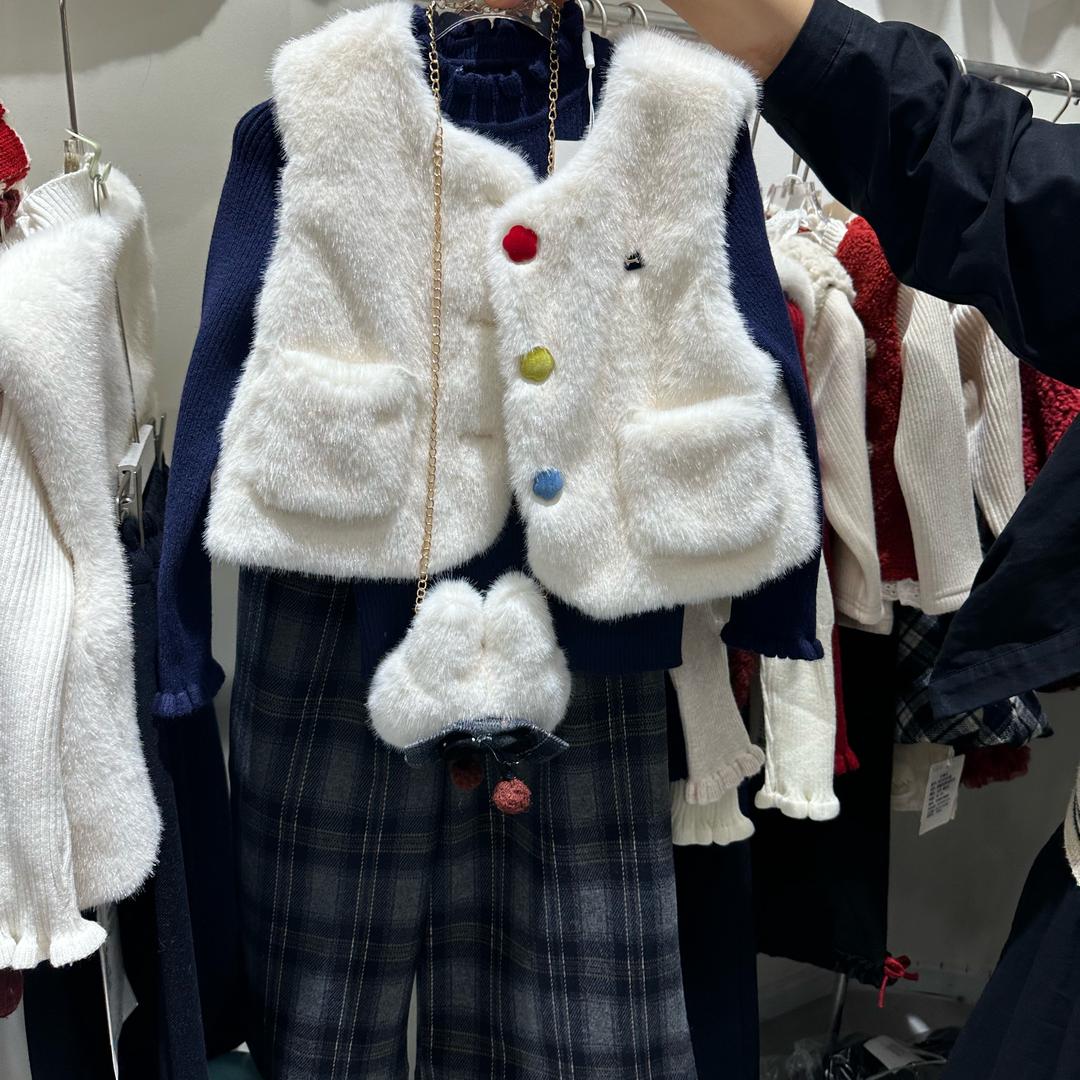 珙州国际囧小孩童装