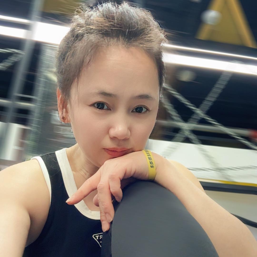 隆盛针织 娜姐