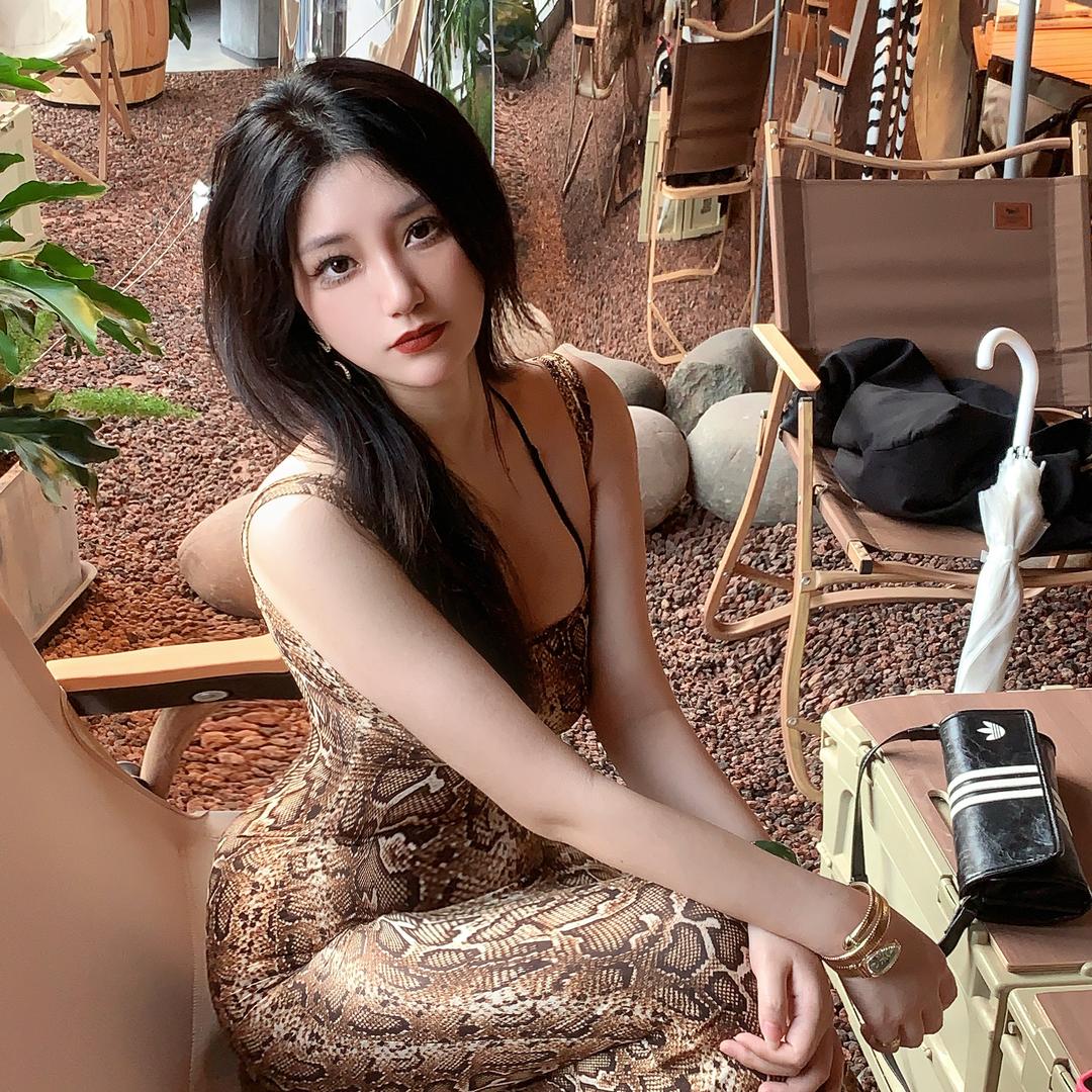 哇塞周周👸🏻