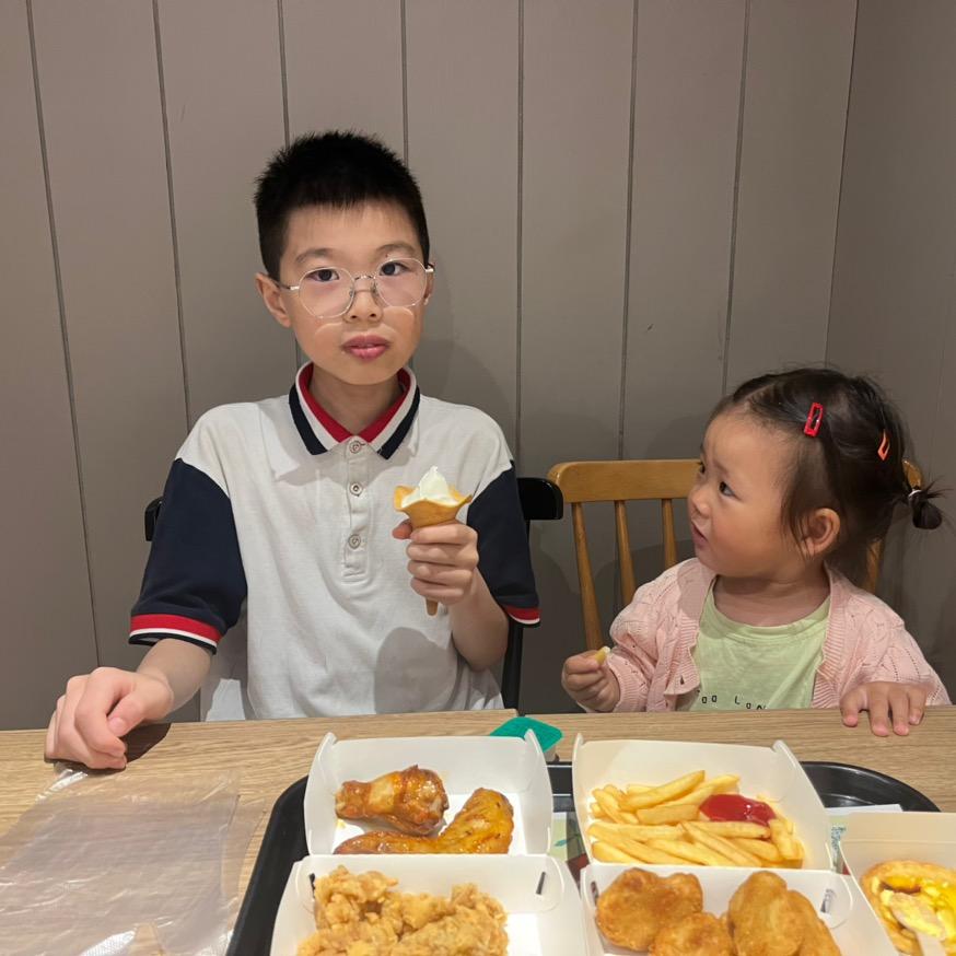 伊&凯