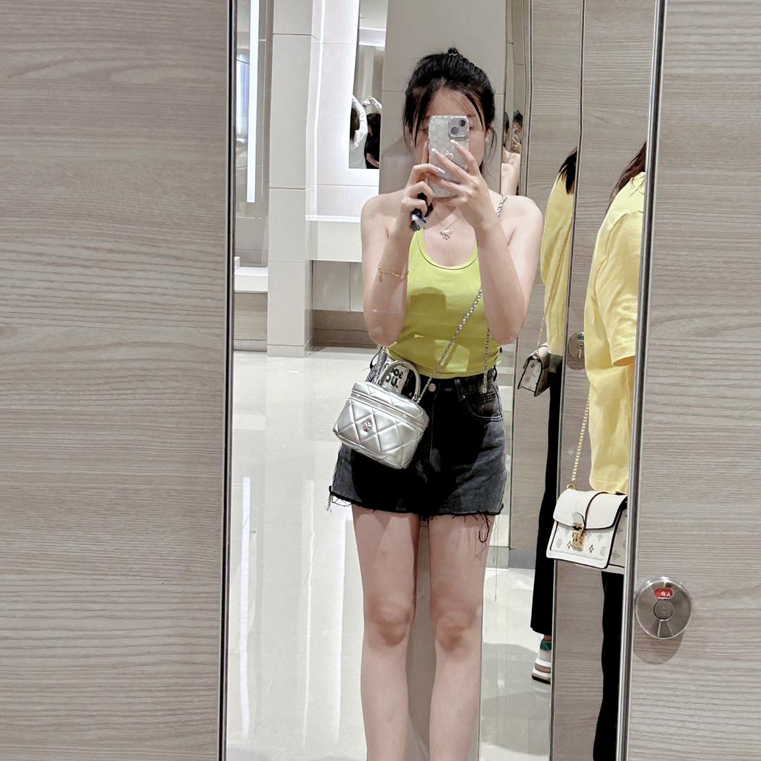 ☀