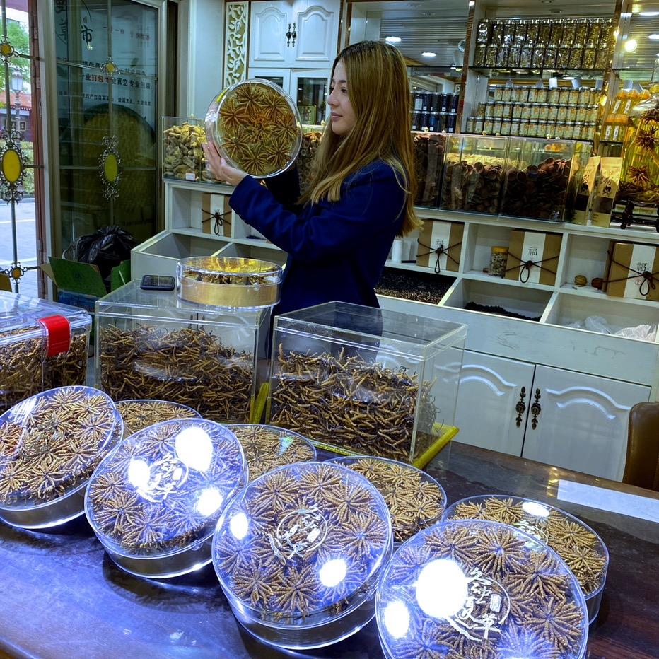 云屿专营店梅子夏草