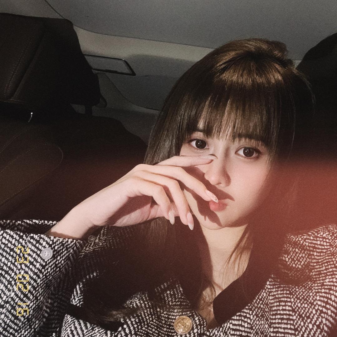 李默默😈
