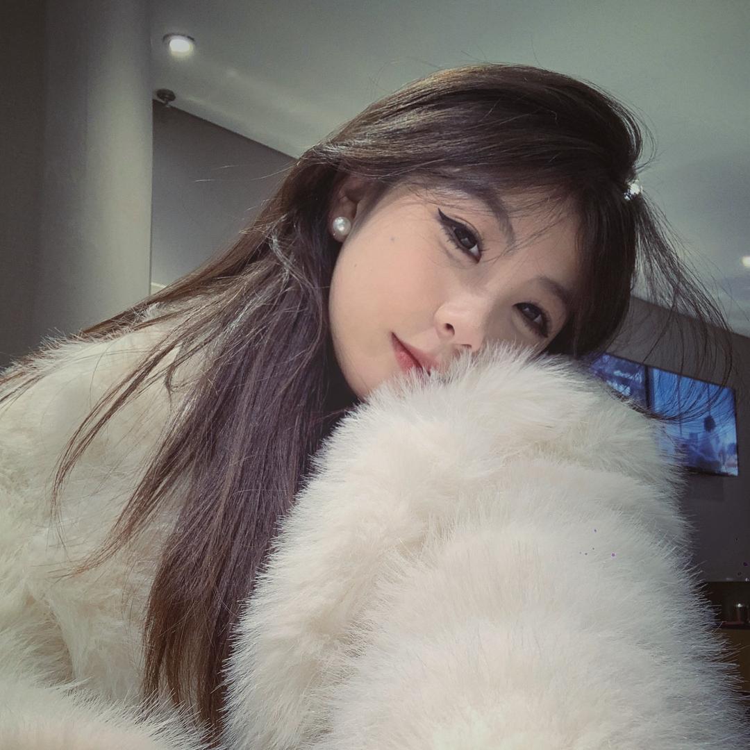 越y