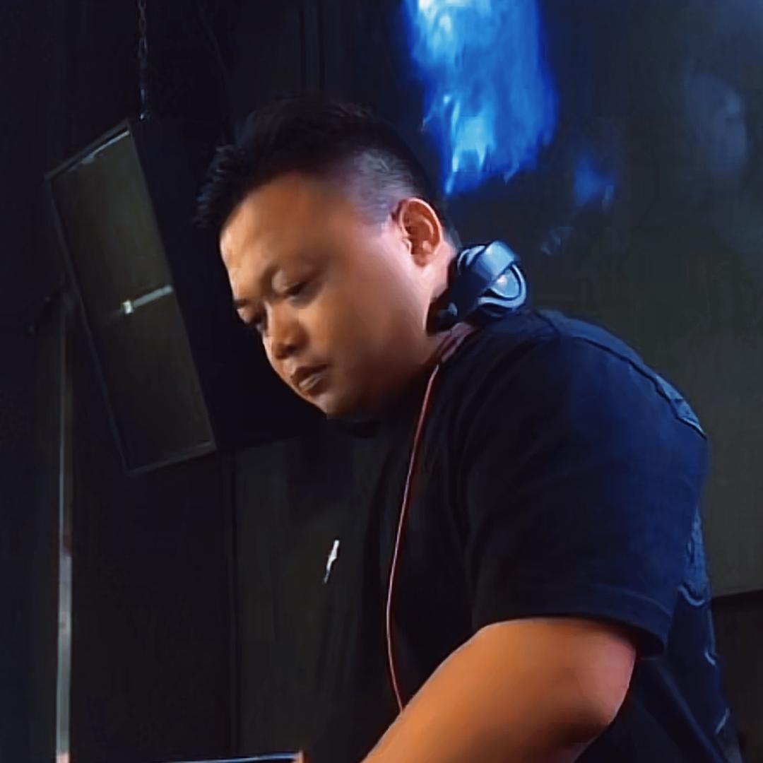 DJkeroro江仔