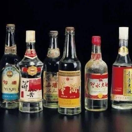 包致富收酒日常