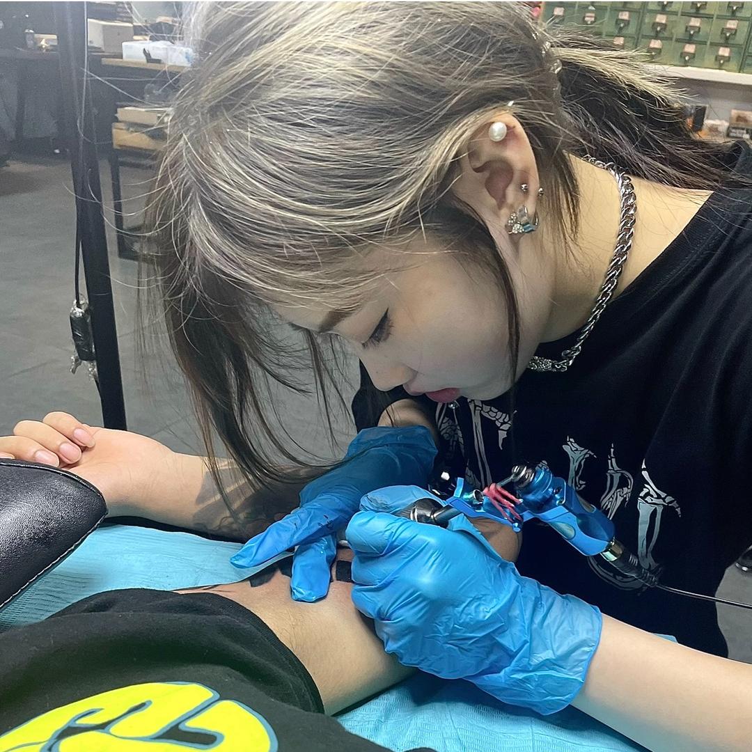 叁月墨💉