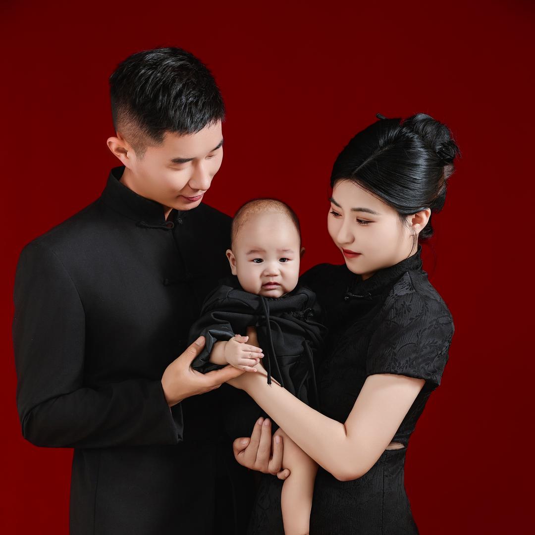 巨婴.
