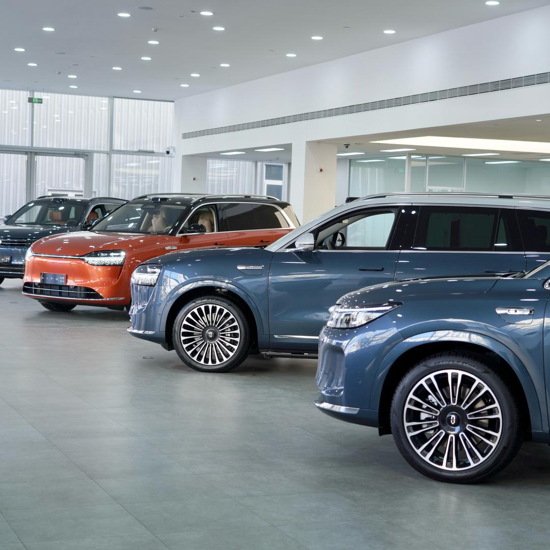 AITO问界·英雄山路交付