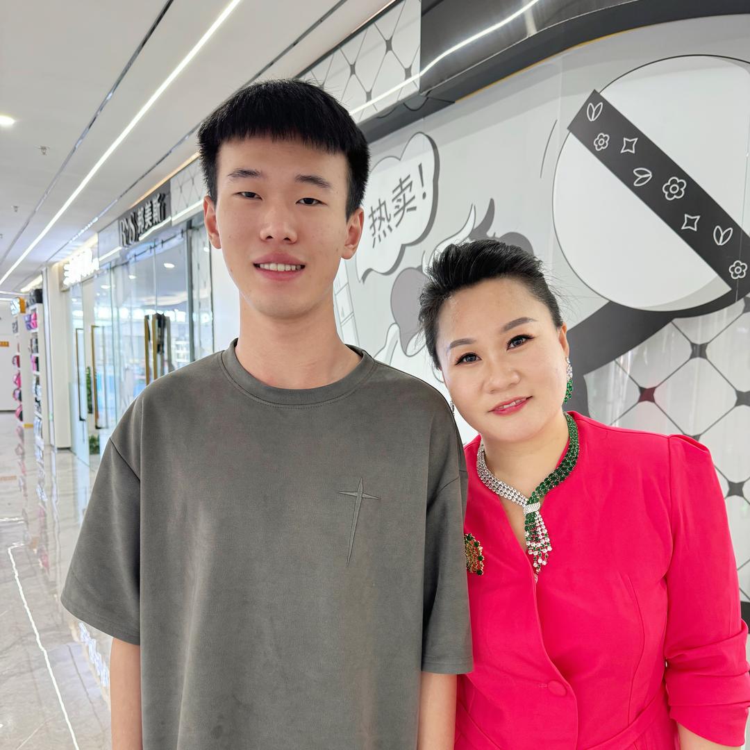 子阳妈妈杨柳
