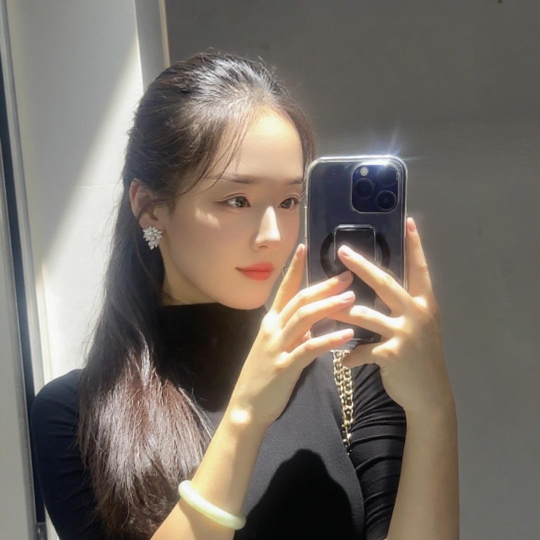 你脸红什么