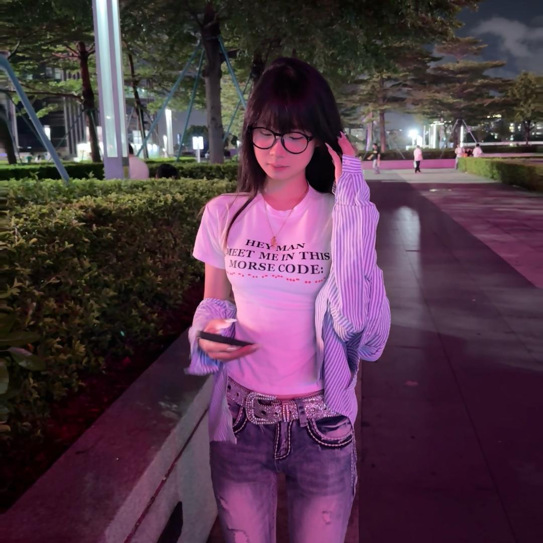 六六在华强北卖手机