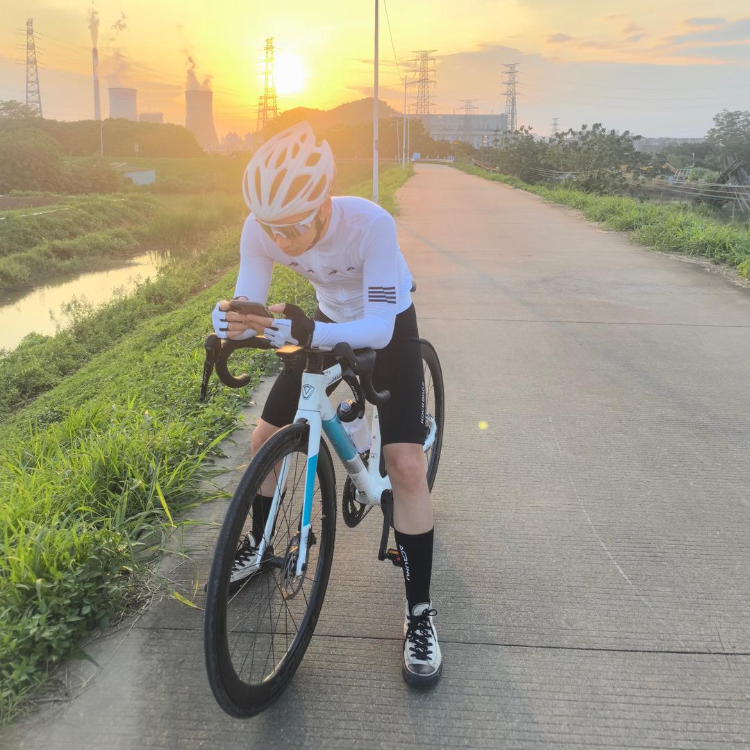 衰仔甘靓仔🚴🏻‍♂️💪🏻