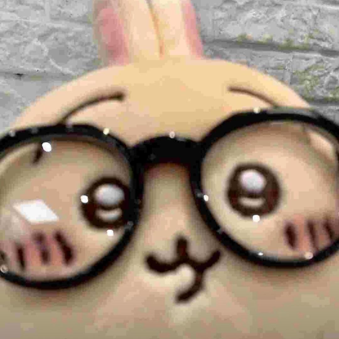 虾仁不眨眼🍤