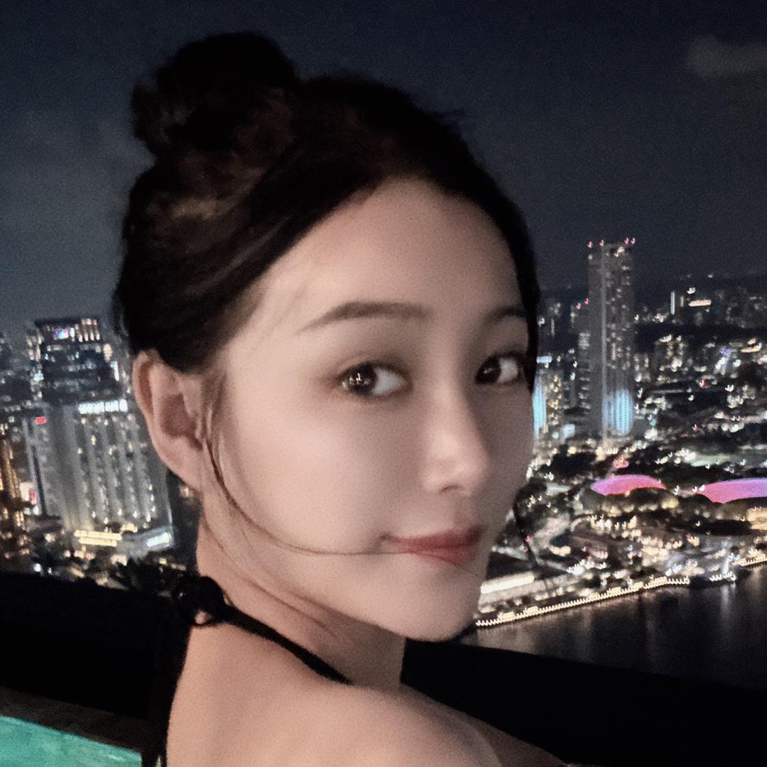 卖酒的孔小姐
