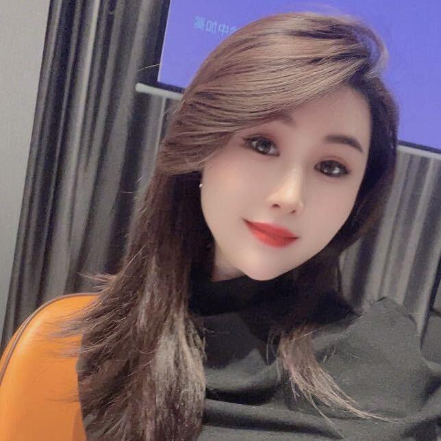妮妮爱穿搭👗