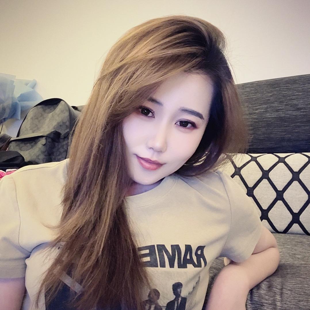 左柚