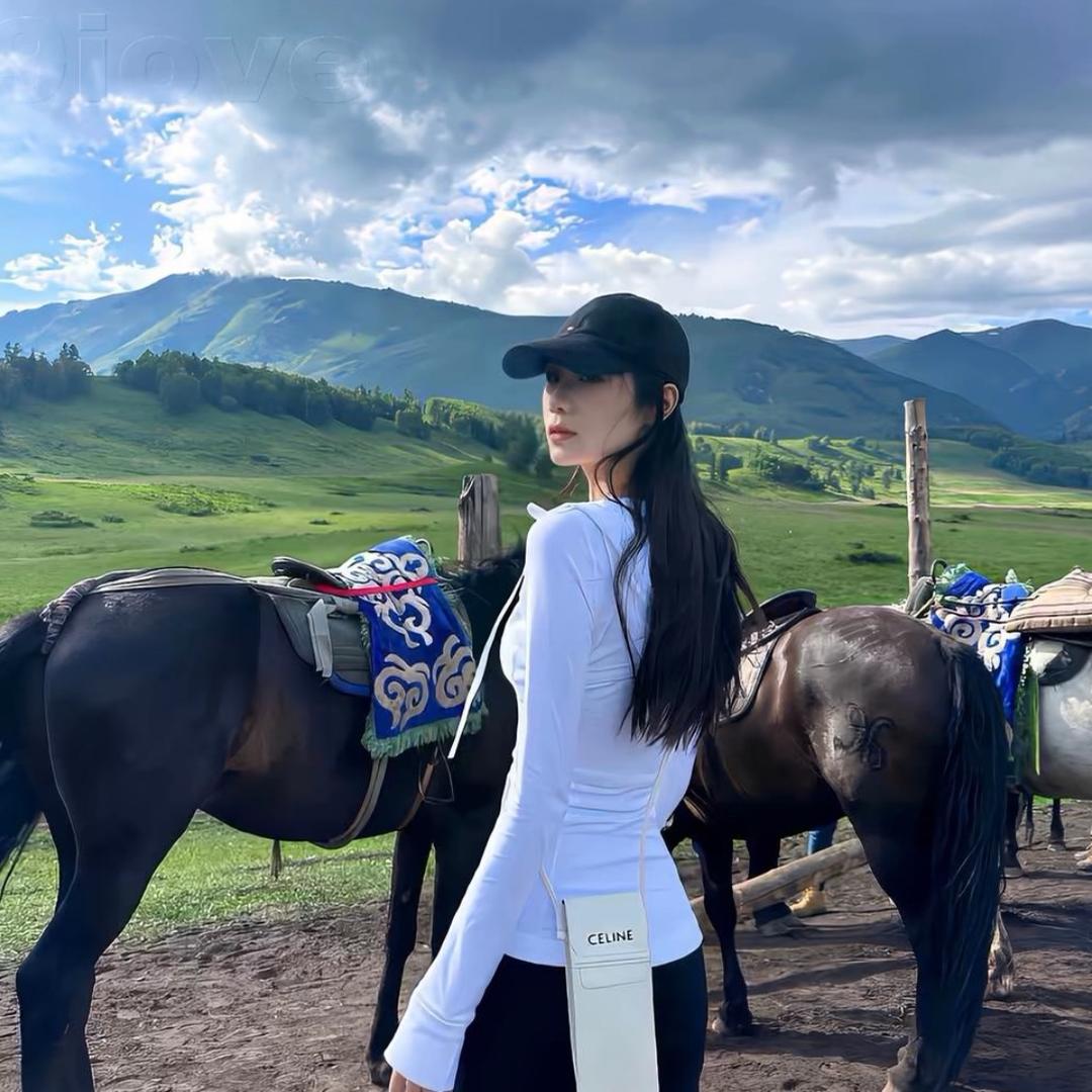 美女不6眼泪.