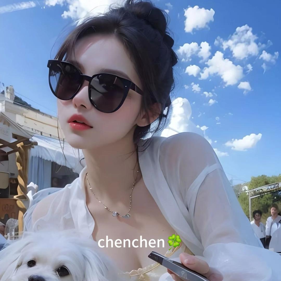 Chenchen 🍀