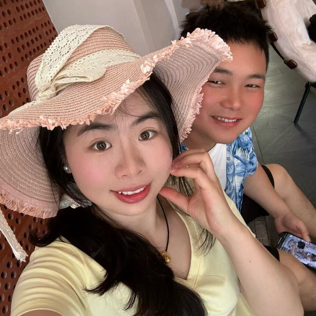 李炜