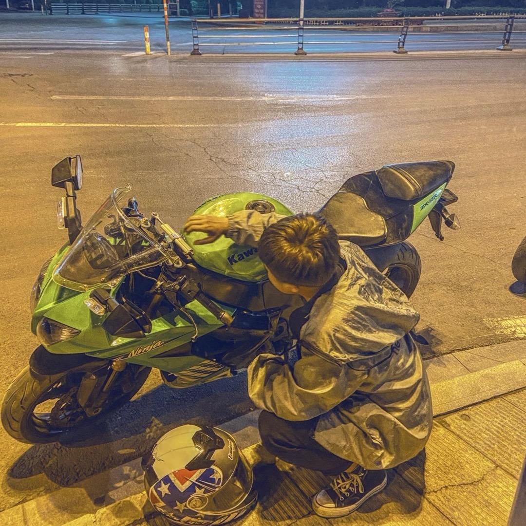 刘小莓（直播）