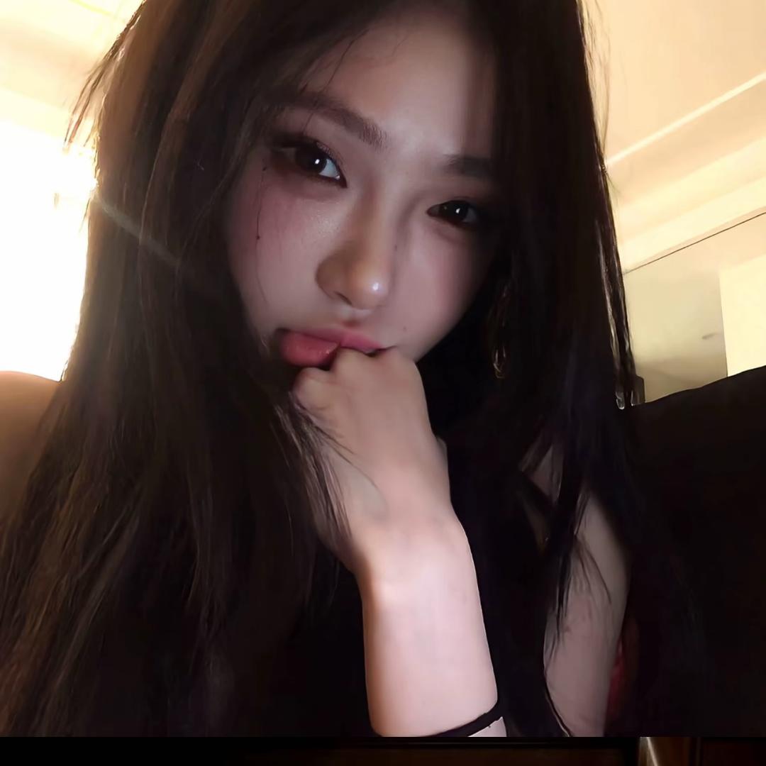 ᅠ        ㅤㅤㅤㅤㅤㅤㅤ ㅤㅤ