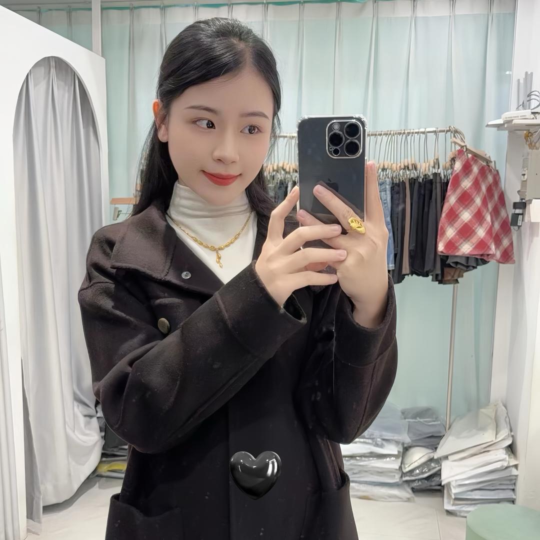 欣欣子